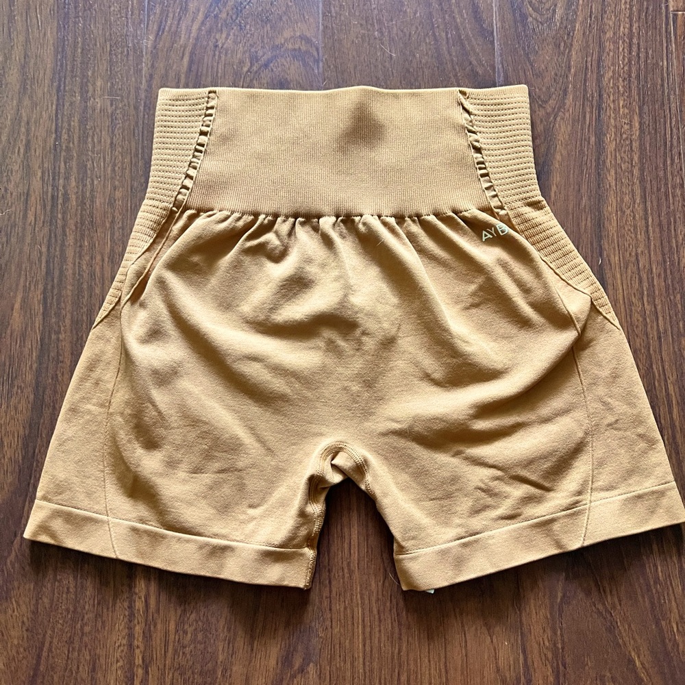 AYBL balance V2 seamless shorts - spiced orange